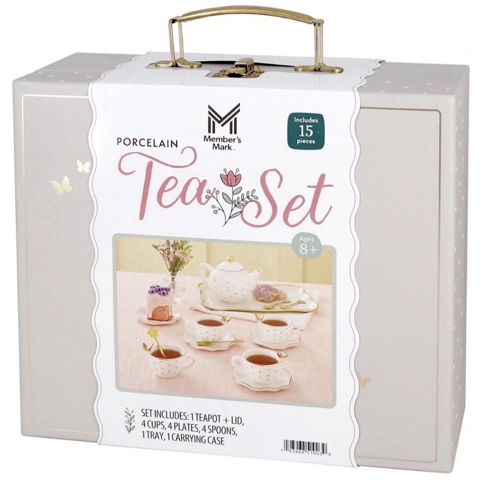 Members Mark Porcelain Tea Set 15 Piece Pretend Play with Carrying Case, White
